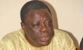 Ousmane Sèye dénonce les milliards détournés chaque année par des politiciens partisans du Président