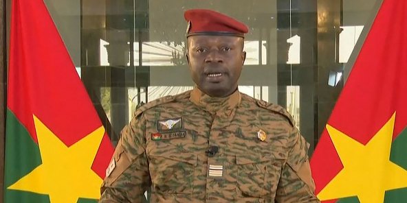 Burkina : le lieutenant-colonel Damiba déclaré président