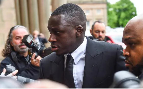 Le footballeur Benjamin Mendy plaide non-coupable des viols dont il est accusé