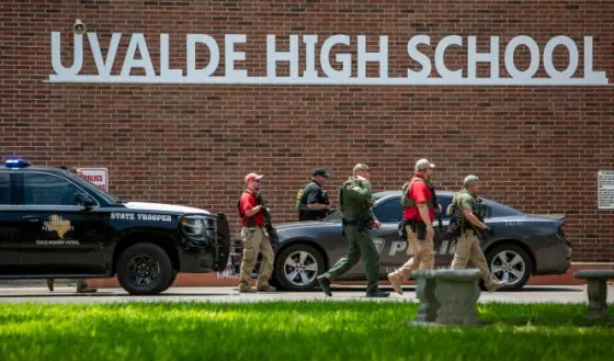 USA:15 personnes tuées dont 14 enfants dans une école primaire au Texas