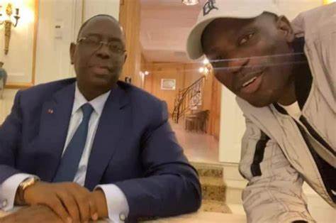 À rebrousse-poil : Macky Sall, ki es tii ? (Par Adama NDIAYE)