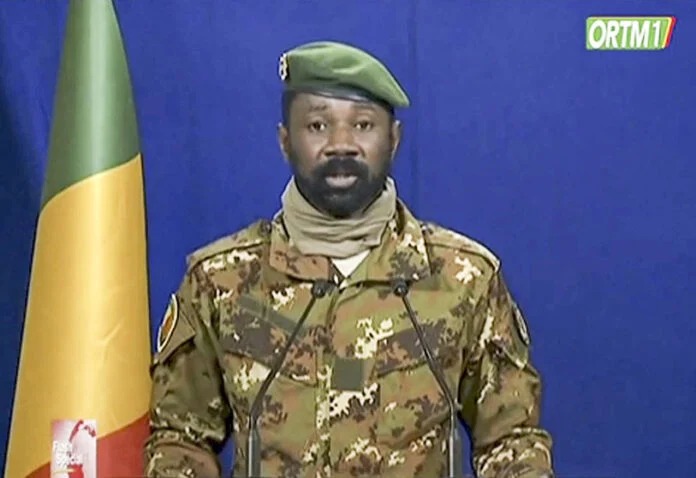 Mali : tirs et explosions à Kati, l’armée évoque une « attaque terroriste »