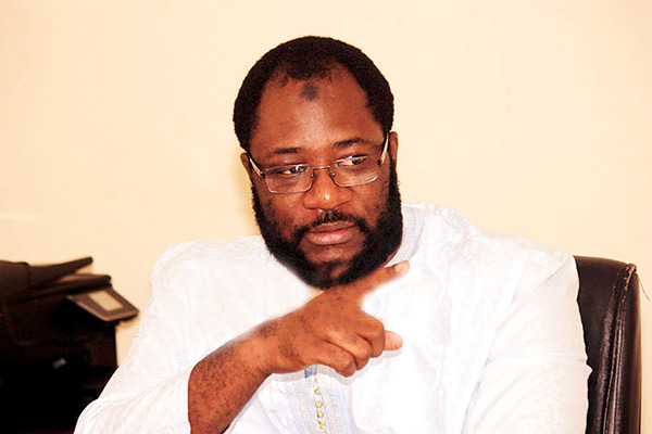 Modification du Code des Marchés : Birahim Seck dénonce "une casse organisée pour enrichir directement des entreprises"