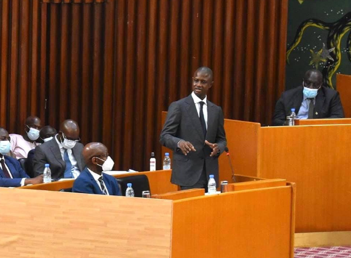 Antoine Félix Diome : «Mon département ne s’attache aucunement les services des nervis»