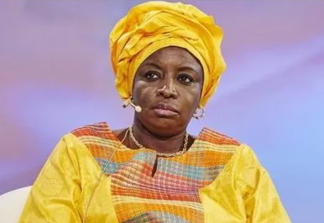 Aminata Touré annonce sa candidature à la présidentielle de 2024