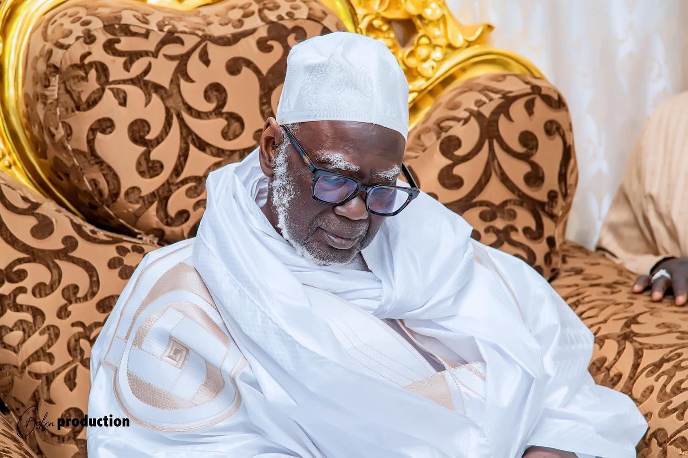 Accident de Kaffrine : Serigne Mountakha présente ses condoléances et recommande des prières