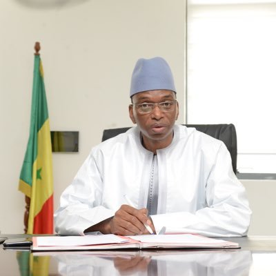 Saccage Universités, Cours En Présentiel, Orientation.: les mesures du Pr. Moussa Baldé