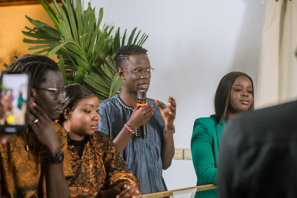 « Tatan Thi Ndaw Gni » : Khalifa Ababacar Sall liste les maux de la jeunesse et s’engage à apporter des solutions