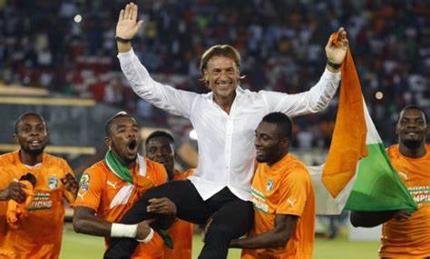 CAN 2023: Hervé Renard n’entraînera pas la Côte d’Ivoire