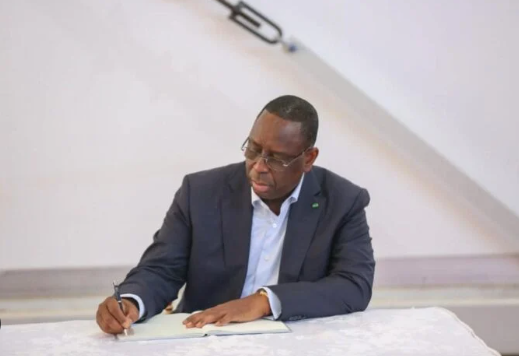 Macky Sall signe un décret mettant la Gendarmerie comme partie intégrante de l’armée