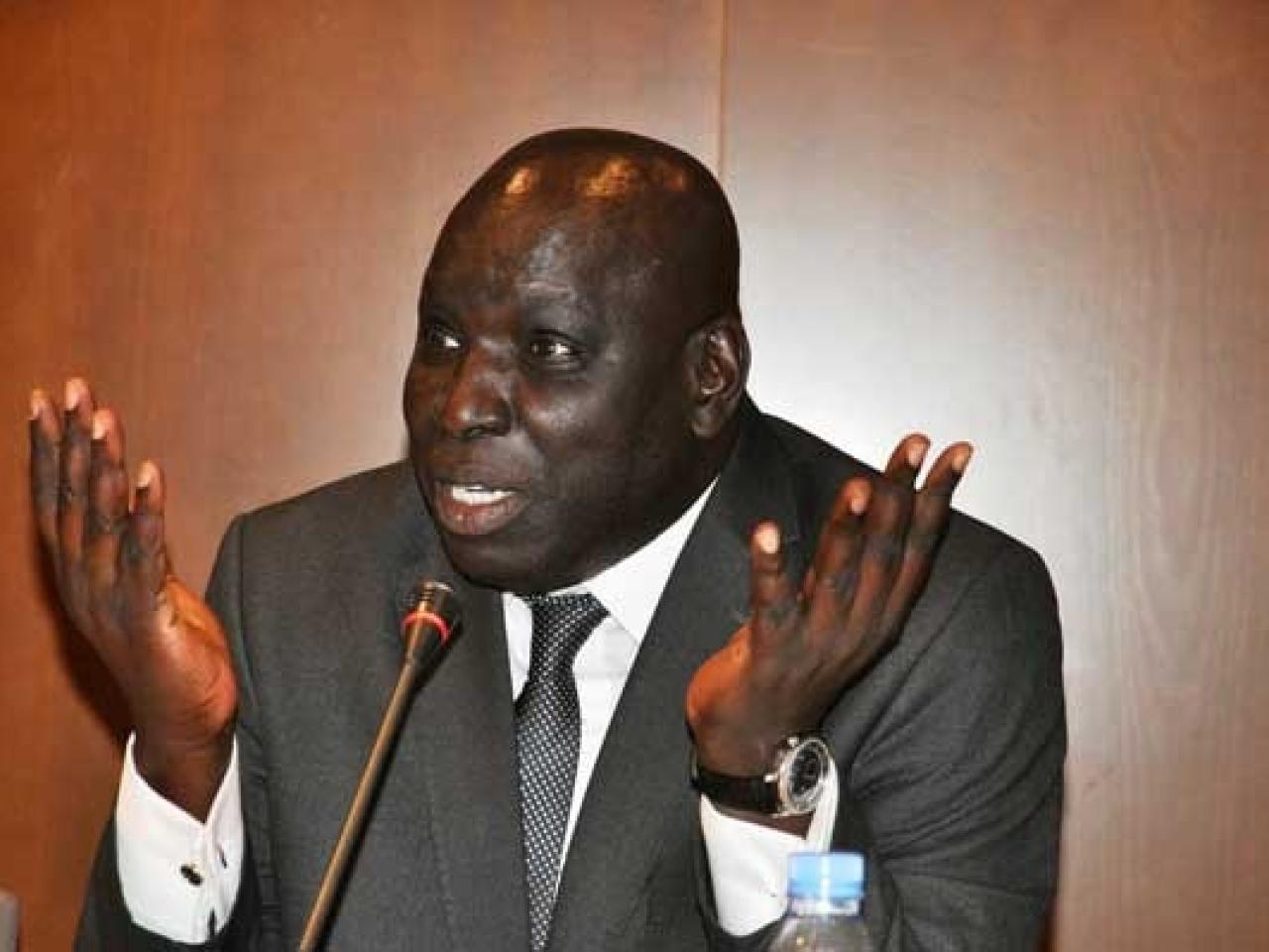 Les comptes du groupe de presse de Madiambal Diagne bloqués