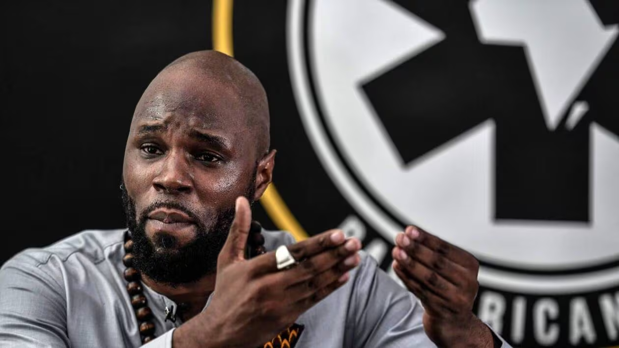 Kemi Seba: arrêté en Afrique du Sud, l’activiste pourrait être extradé vers le Bénin