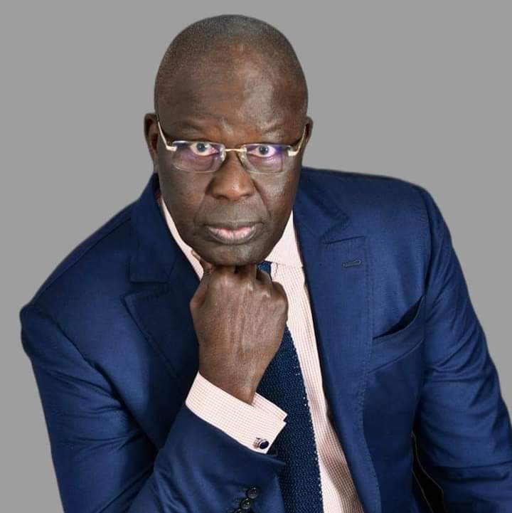 Réforme constitutionnelle au Sénégal : Babacar Gaye exige la transparence par les voies légales