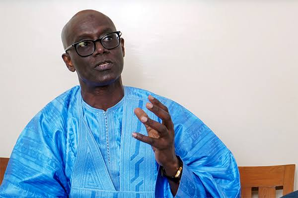 Thierno Alassane Sall charge Kiiraay et dénonce l'aveuglement du débat politique face à la crise sociale
