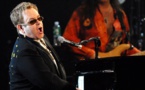 ​Malade, Elton John annule des concerts