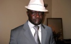 Serigne Modou Mbacké Bara Doli : « Wade ne doit venir au Sénégal que pour faire son ziar et prier à la mosquée de Touba »