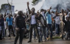 Les images spectaculaires de la bagarre entre partisans de Khalifa et de Benno