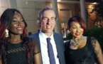 14 juillet : Coumba Gawlo et Viviane avec l'ambassadeur de France