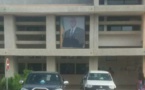 Une photo de Macky Sall à la devanture de l'hôpital Dalal Diam provoque l'ire des internautes