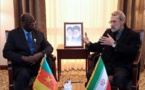 Insolite : Moustapha Niasse reçu en Iran avec un drapeau camerounais