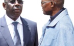 Opération de charme : Macky et Tanor caressent Abdoulaye Wade