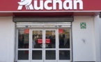 Zac Mbao : 13 gangsters encagoulés et armés attaquent le magasin Auchan