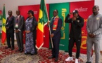 En image : La cérémonie de remise du drapeau national aux Lions