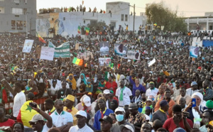 Méga meeting aux parcelles assainies : Yewwi et Sonko en démonstration de force !