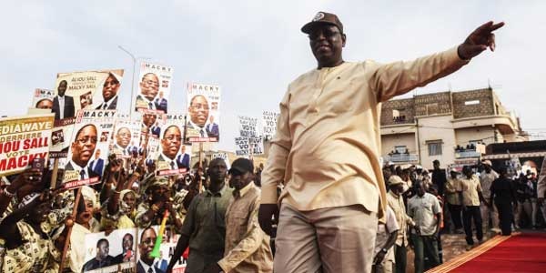 APR : comment Macky Sall “rajeunît” son parti pour survivre à l’après-pouvoir et préparer le futur