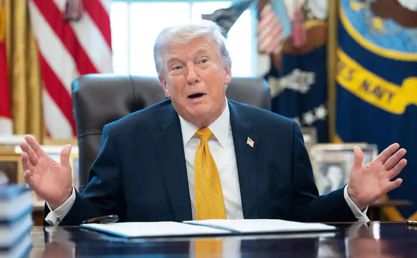 ​Donald Trump abdique et propose des négociations à l'Iran sur fond de tensions explosives