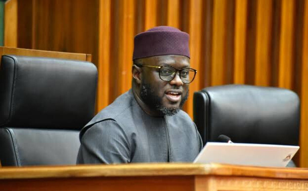 Révision constitutionnelle : El Malick Ndiaye défend une réforme de « maturité institutionnelle » loin des passions politiques