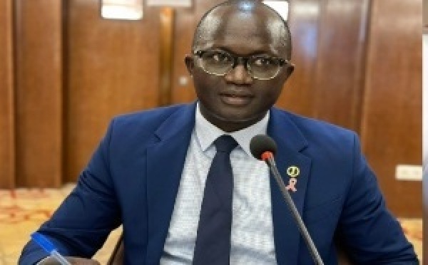 Yankhoba Diémé : « Macky Sall est un citoyen libre, il a le droit d'entrer et de sortir du territoire »