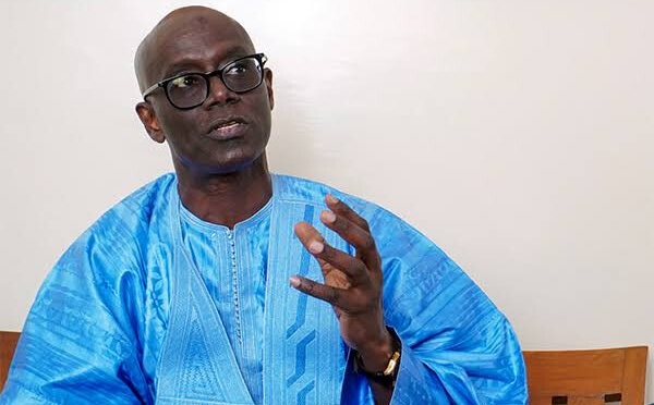 Thierno Alassane Sall charge Kiiraay et dénonce l'aveuglement du débat politique face à la crise sociale